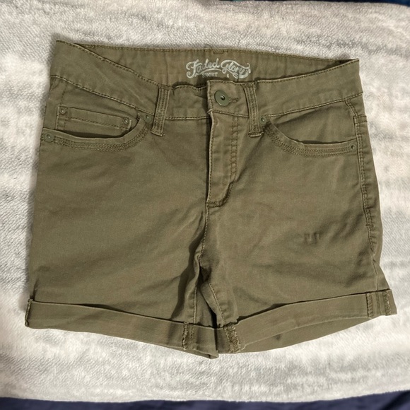 (2) Stretchy High Waisted Faded Glory Shorts - Picture 7 of 7